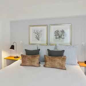 ***** Hotel Alamanda By Lancemore Australia