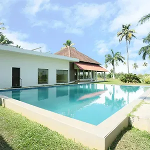 3* Hotel Oyo 26874 Manor Backwater Resort